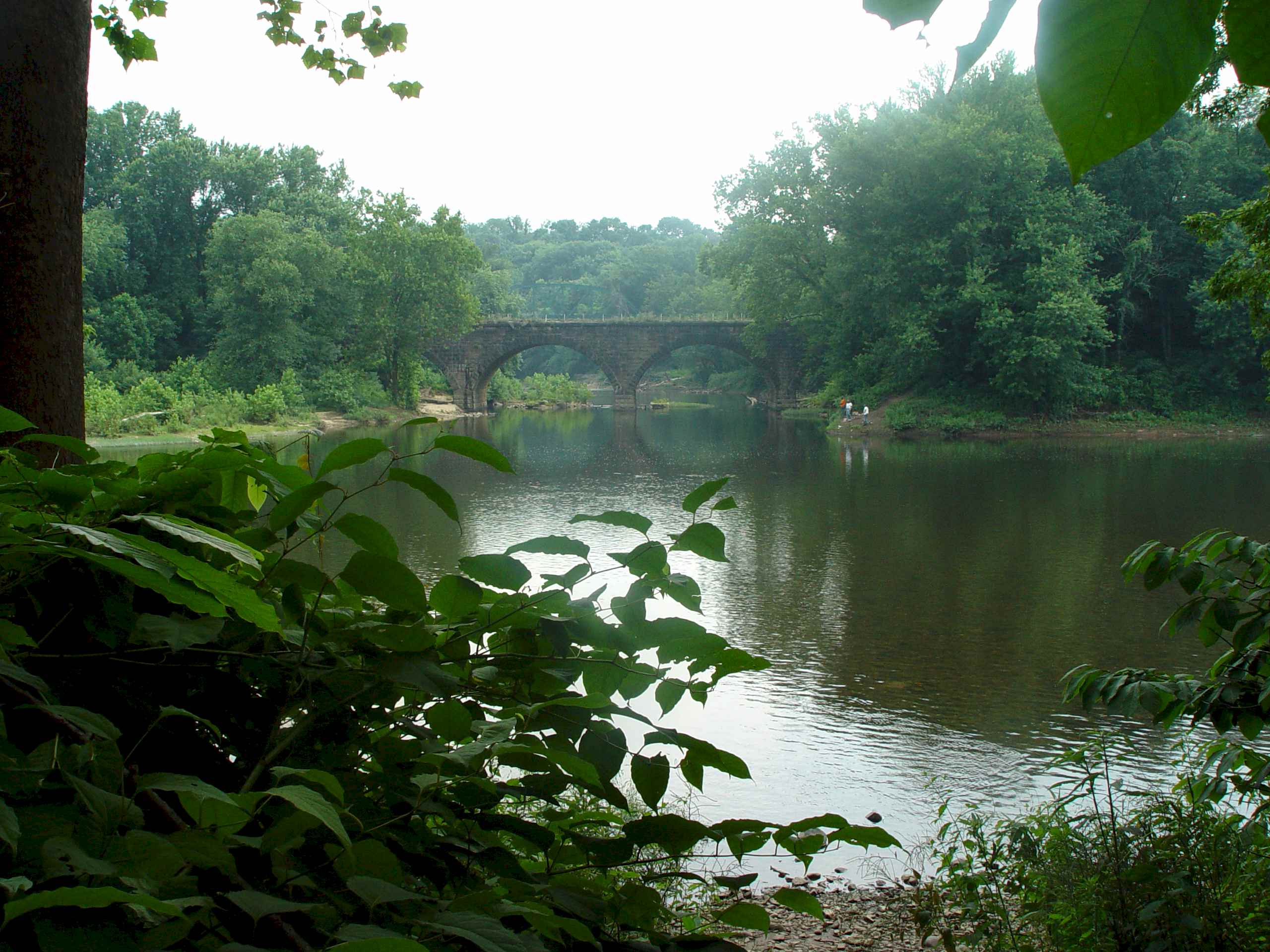 06931PotomacRiverView.jpg (390739 bytes)