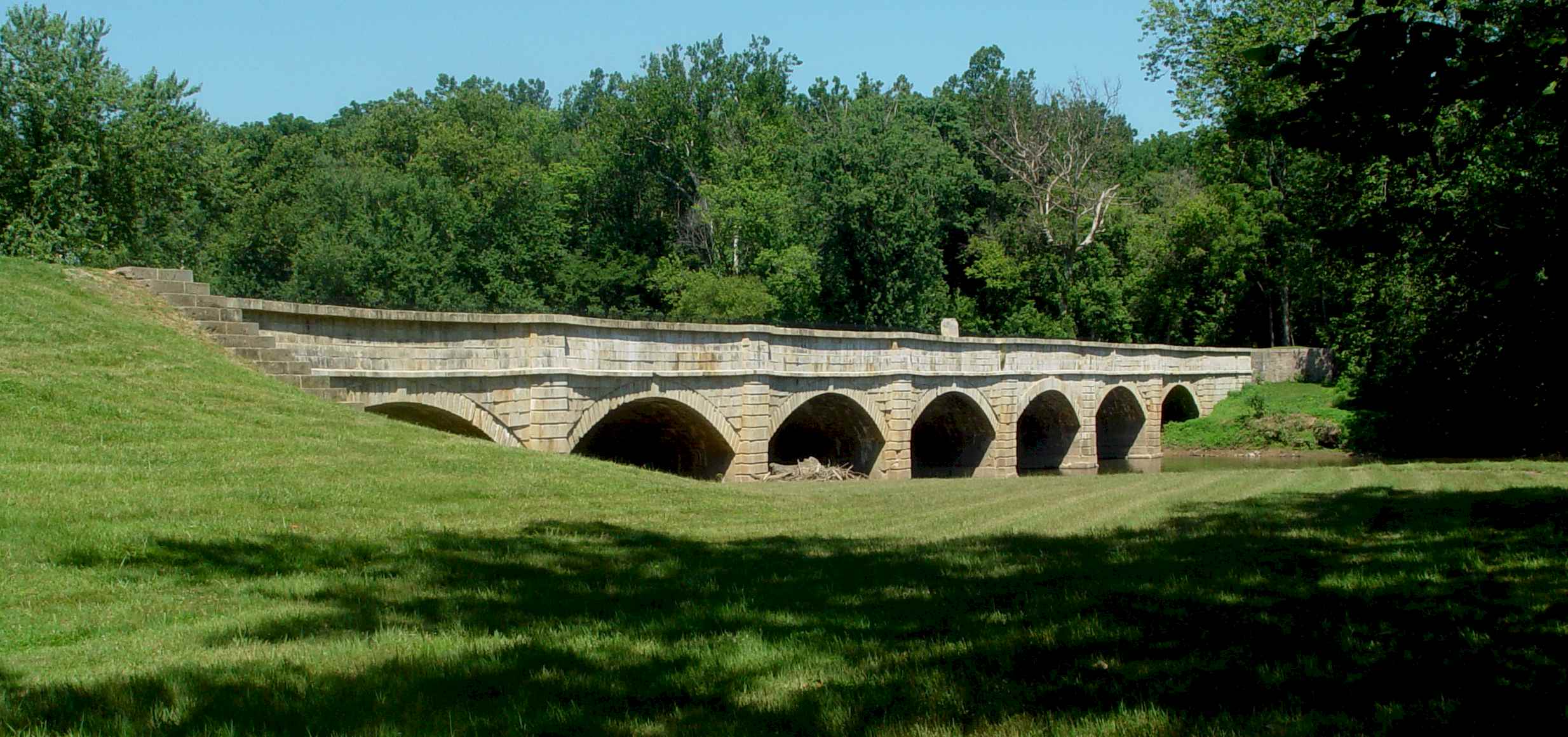 07004MonocacyAqueduct.jpg (283119 bytes)