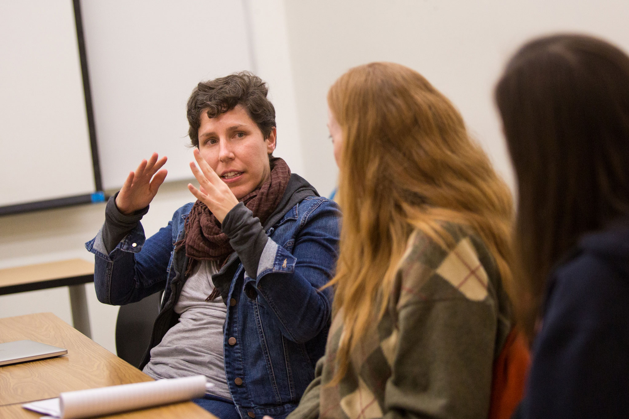 A photo of Lisa Cantrell during one of her storytelling workshops at Sacramento State.