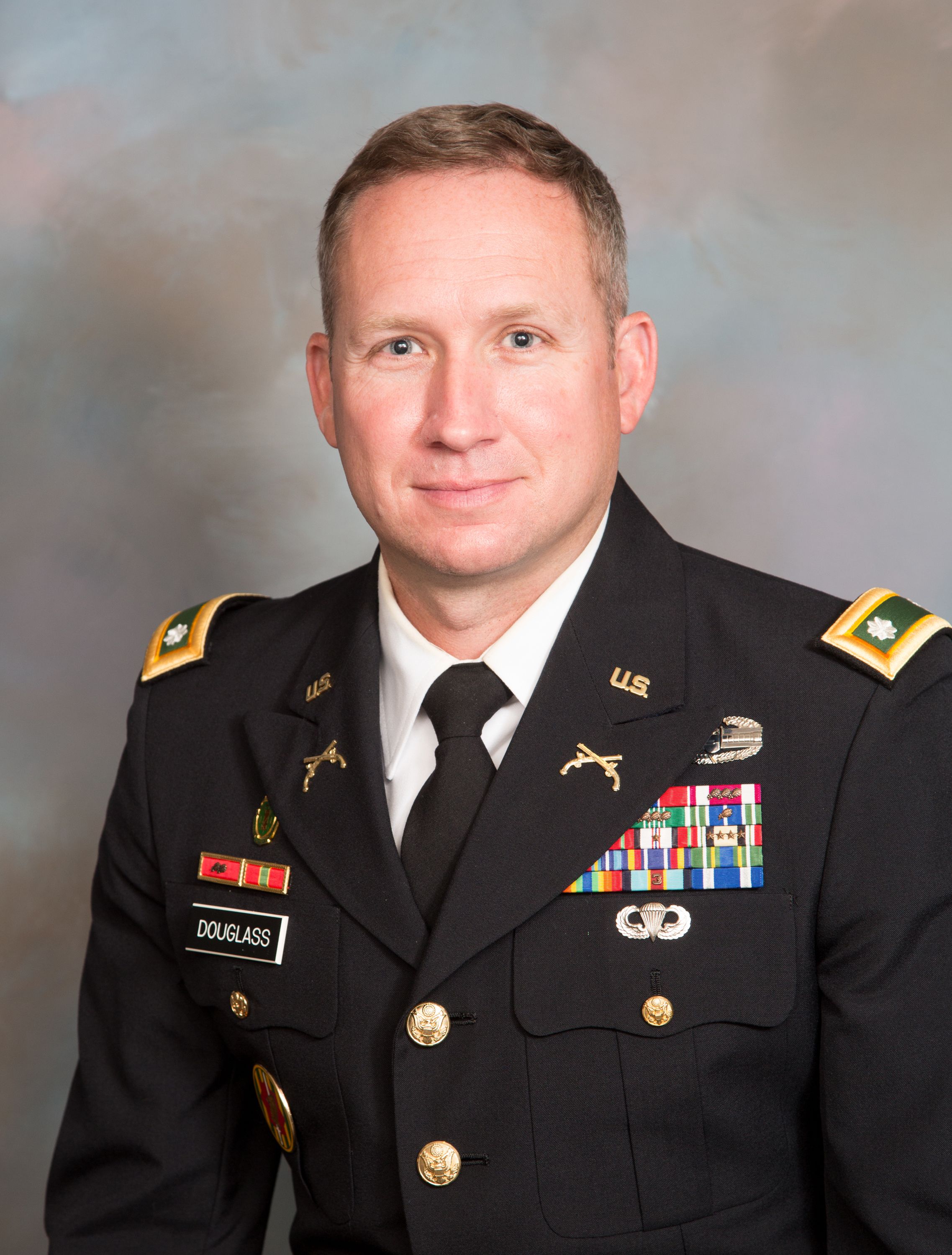Photo of LTC Andrew Douglass
