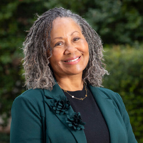 Photo of Lorri Santamaría