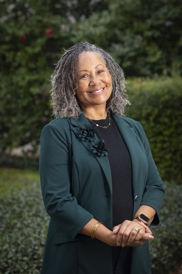 Photo of Lorri Santamaría