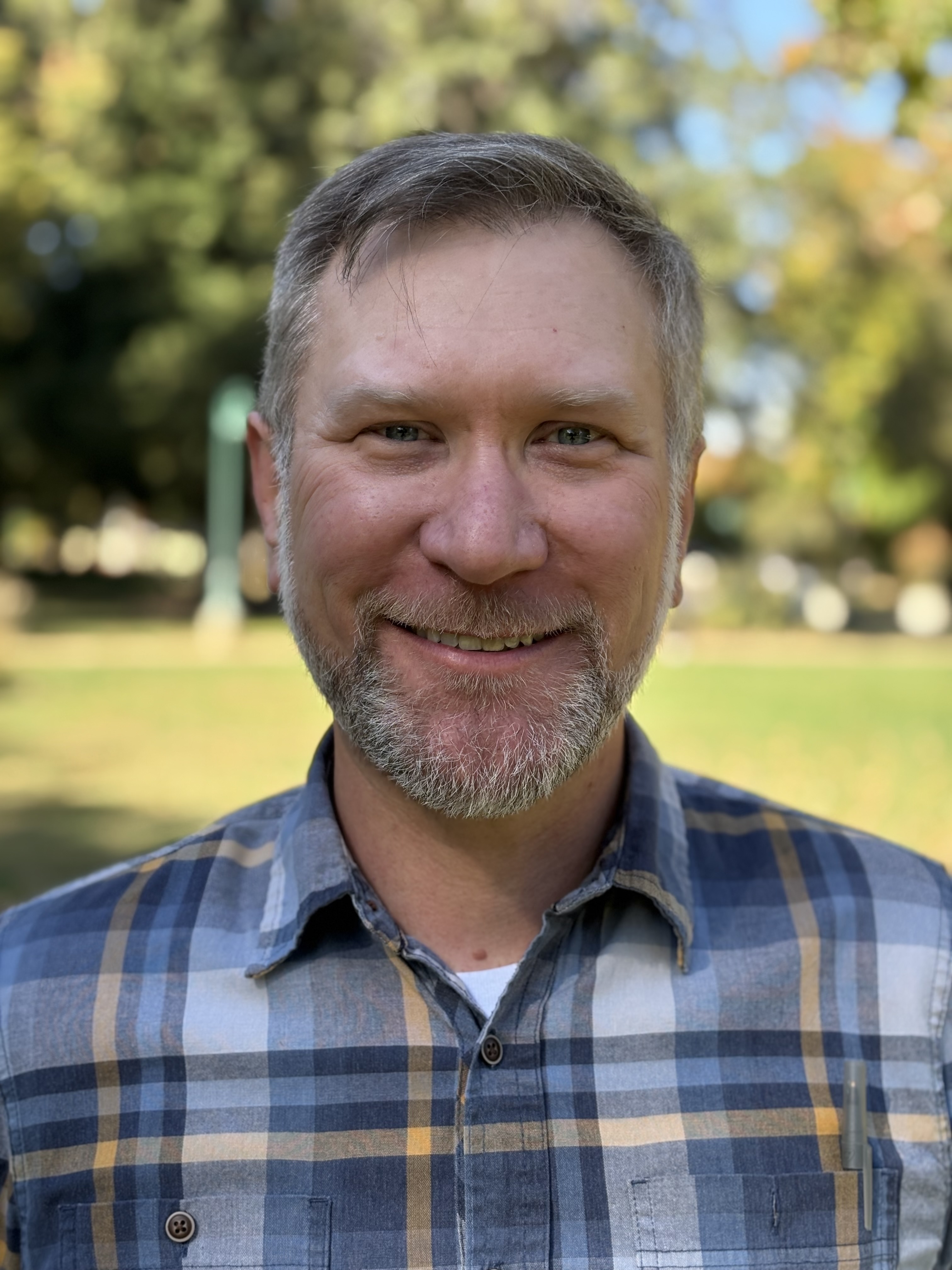 Photo of Daniel Bethel