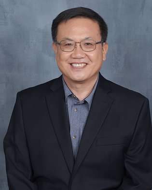 Photo of Dr. Euisuk Kim