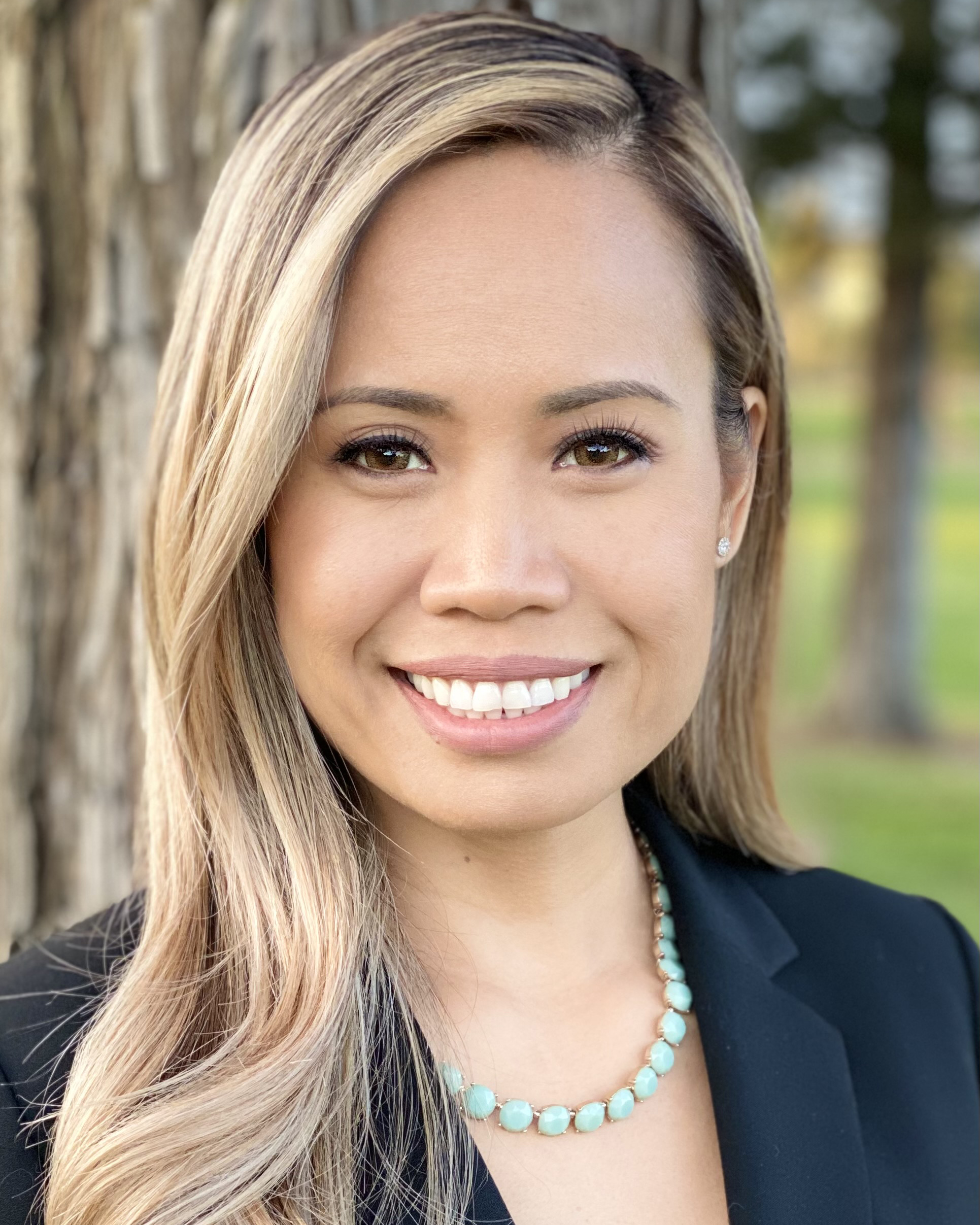 Photo of Doctor Ann Veu