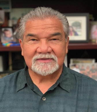 Dr. Daniel Solarzano