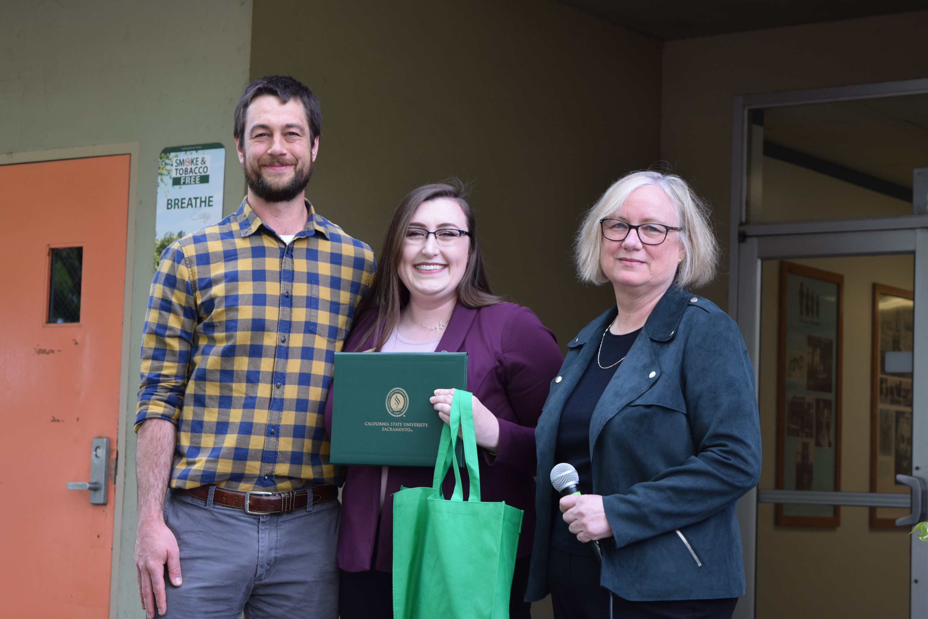 Ashley Fagundes receives 2019 Outstanding Student