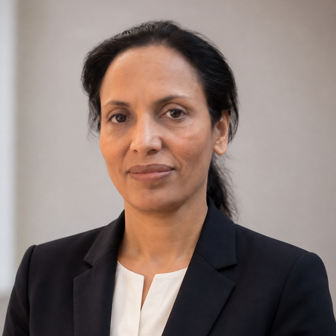 Photo of Dr. Nusrat Sajid