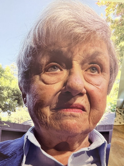 Linda Dixon Profile