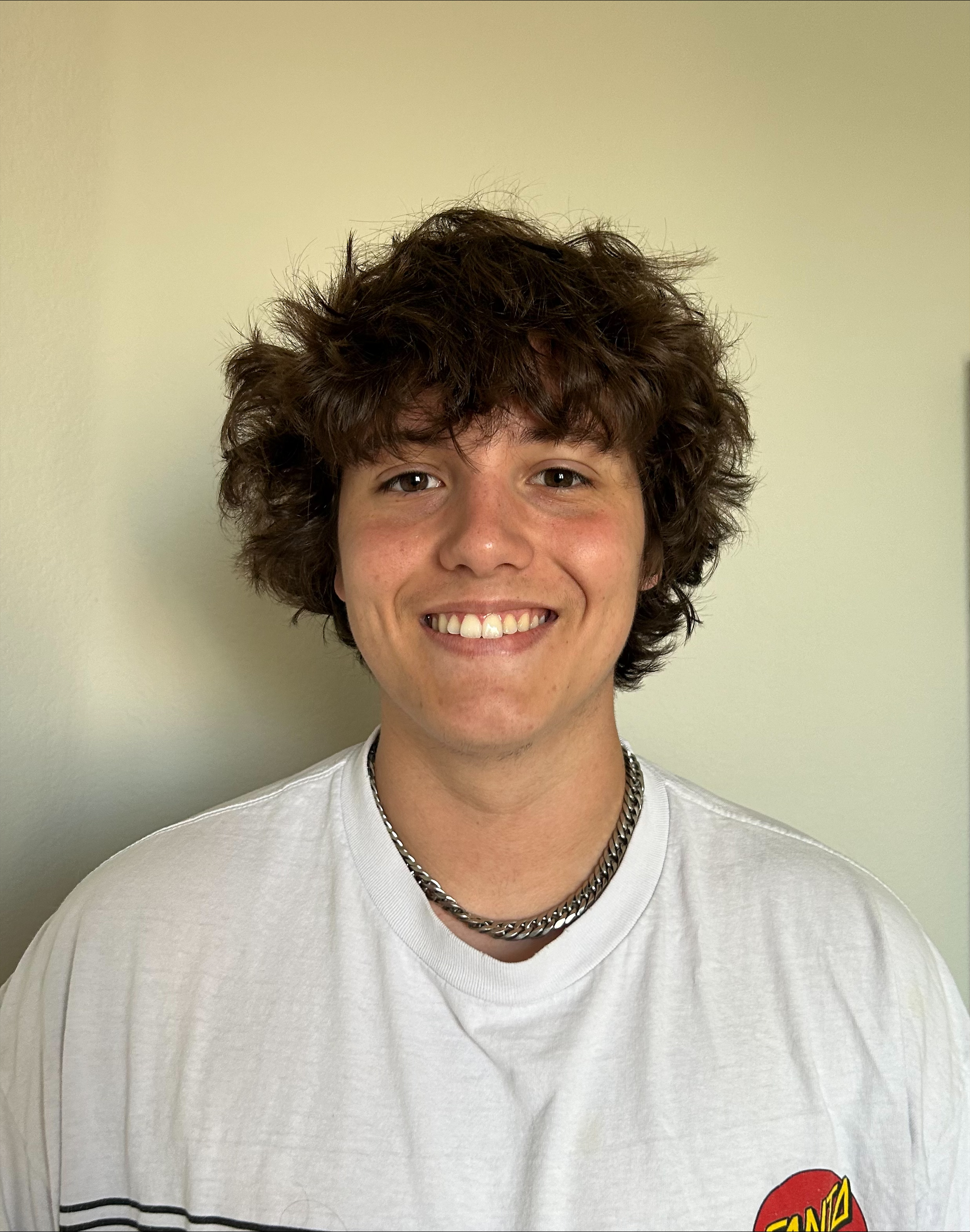 Headshot of Caden Riddle