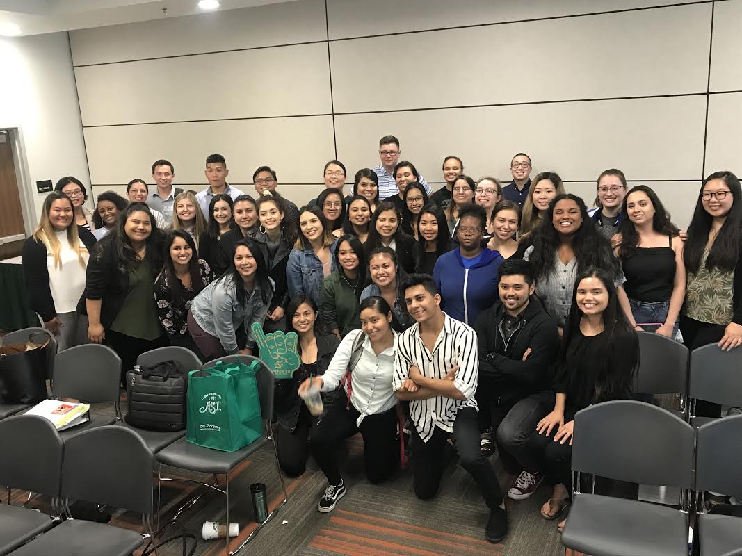 Spring 2019 GERO 131 presentations group photo.