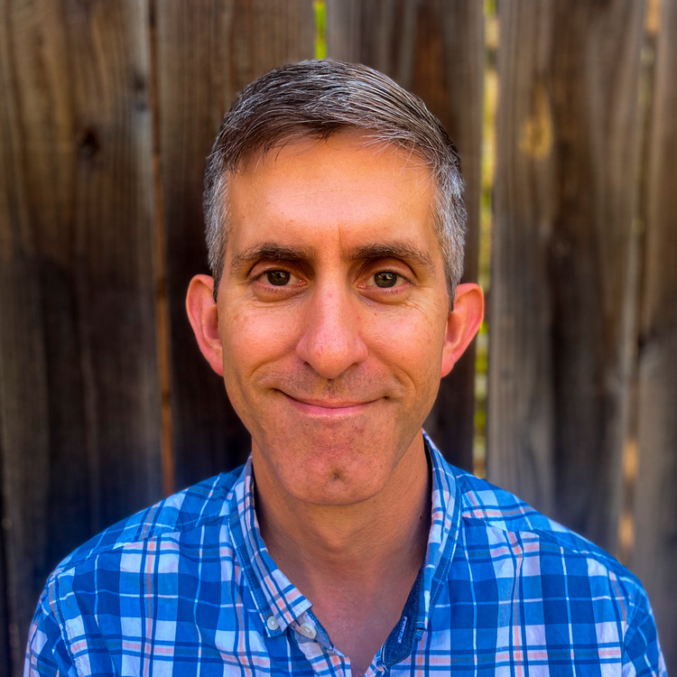 headshot for Russell DiSilvestro