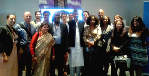 Group Photo of people at Nobel Peace Prize Forum