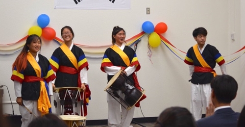 Korean Drummers