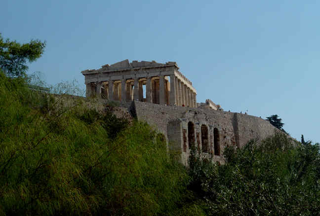 GreeceAthensAcropolis06076.jpg (203546 bytes)