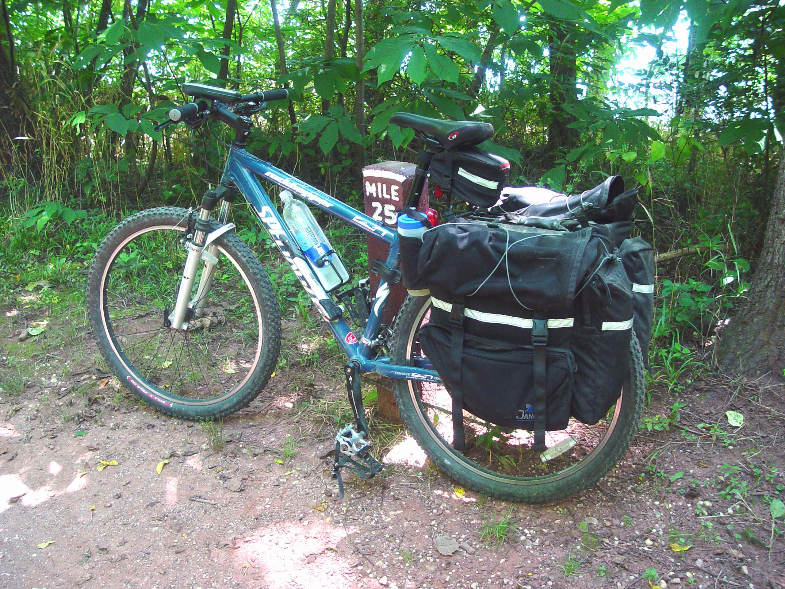 07009Mile25BeenHereBefore.jpg (614626 bytes)