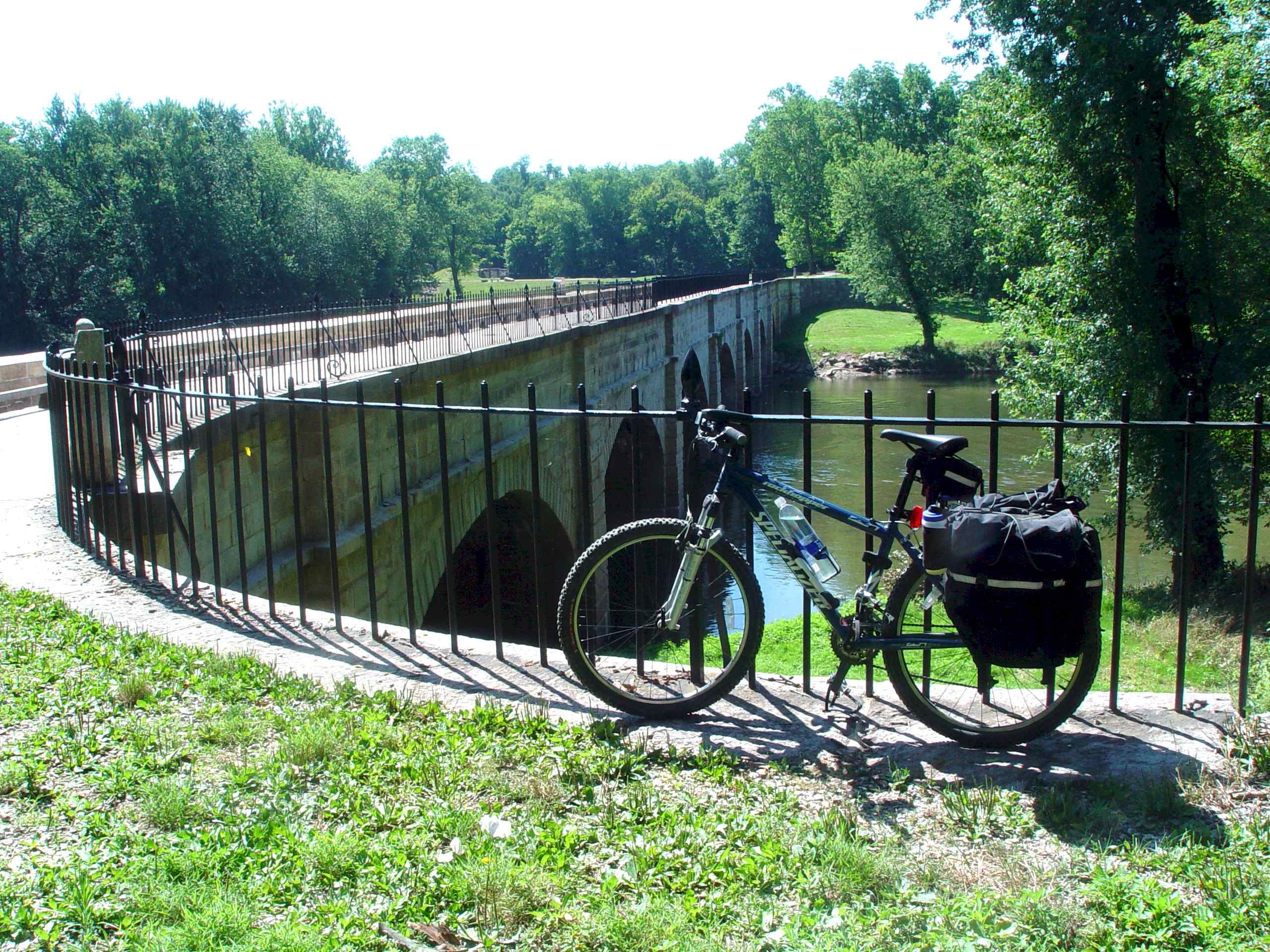 06998MonocacyAqueduct.jpg (611454 bytes)