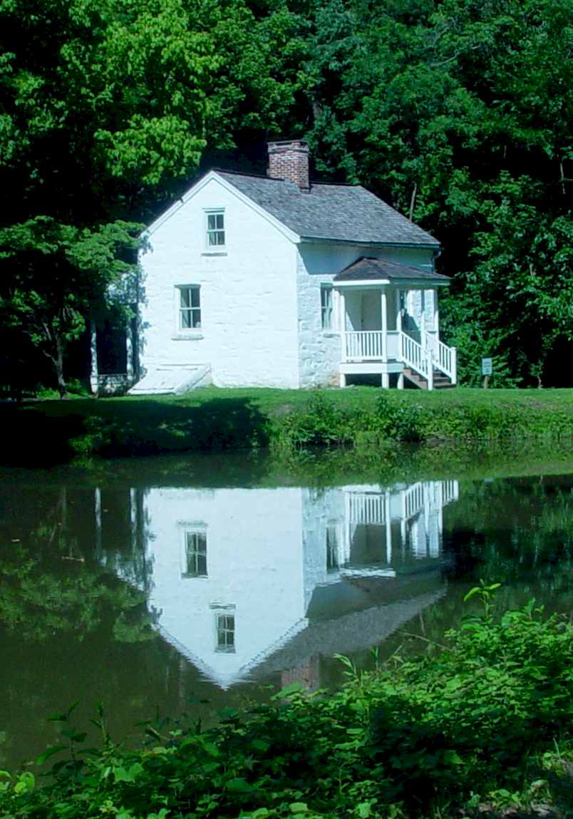 07021bLock8.jpg (101026 bytes)