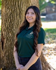 Photo of Kim Gomez