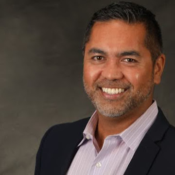 Photo of R. Paul Villaluz