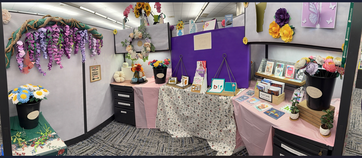 cce sea see decoration flowe and card shop on the cruise ship