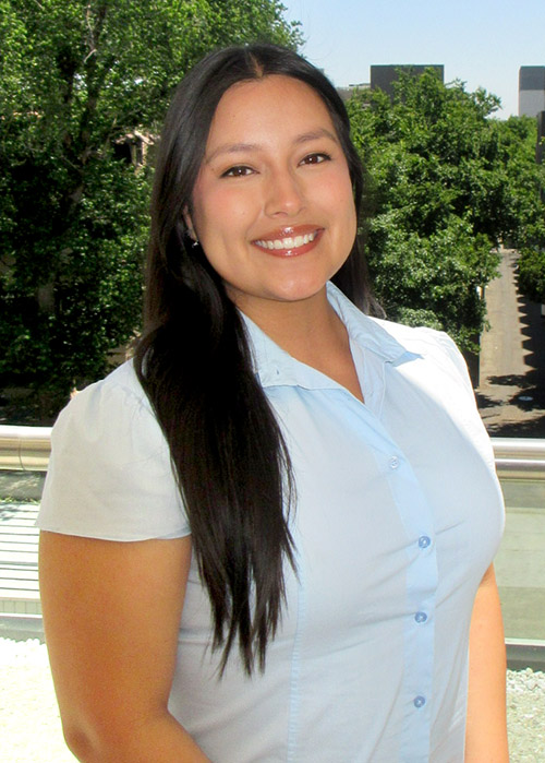 Photo of Jenni Hernandez