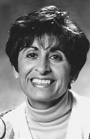 Dr. Isable Serna Headshot photo
