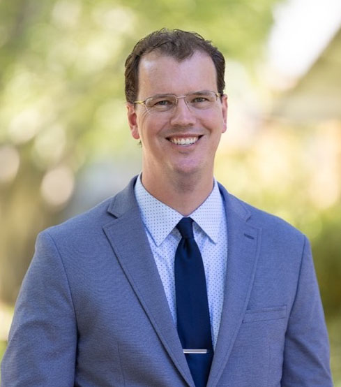 Photo of Alex Nichols