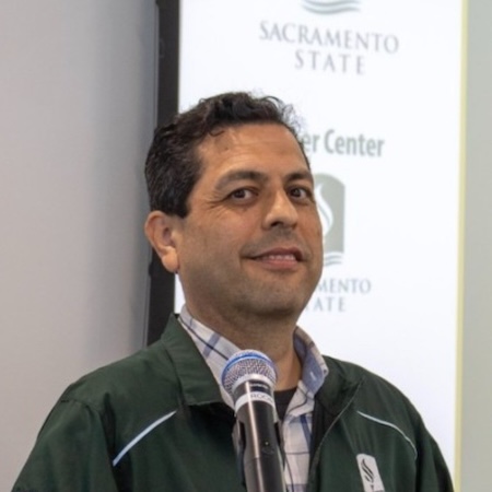 Photo of Abraham Mendoza