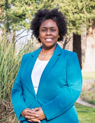 Photo of Dr. Nadine Kelley