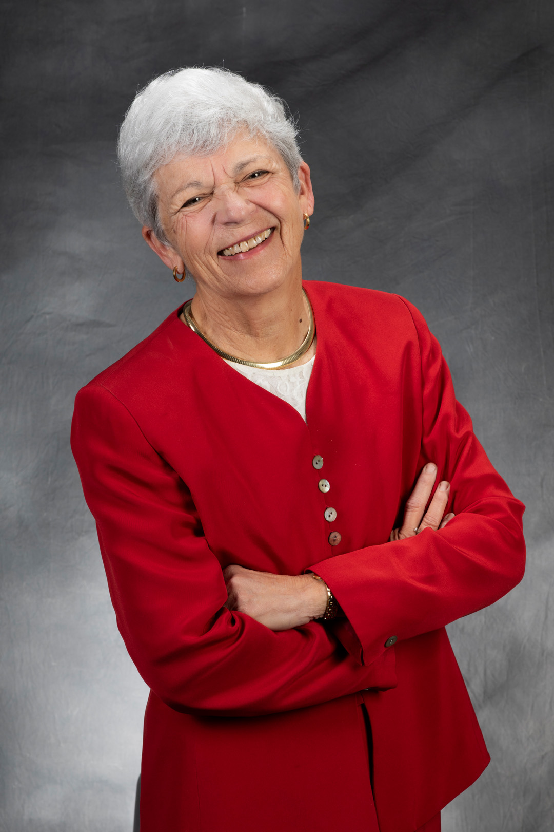 Elizabeth Hill headshot